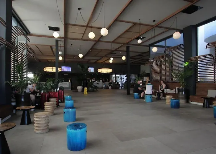 Labranda Fanabe 아데제