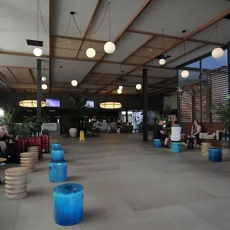 Labranda Fanabe أذيخي